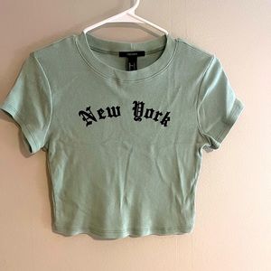 Forever 21 Green New York Baby Tee
